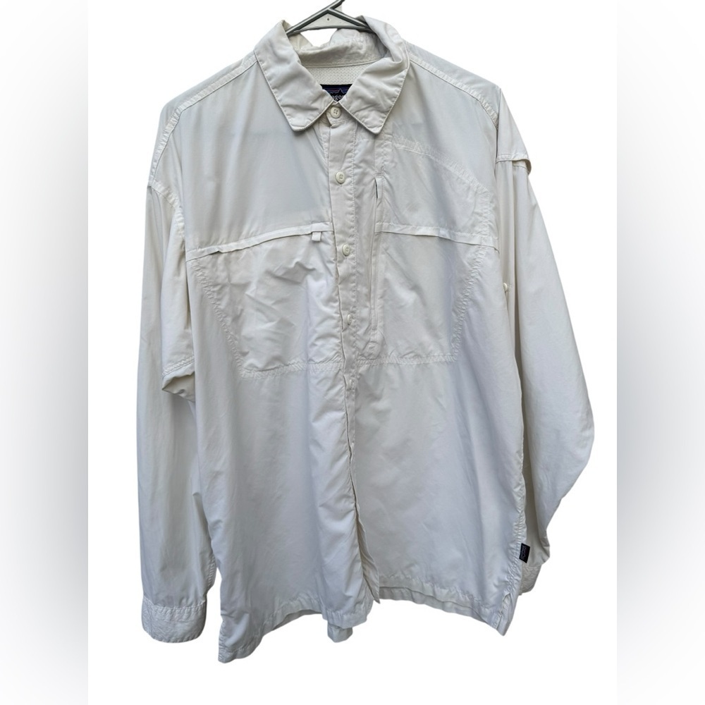 Patagonia Button Up Shirt Mens L Beige Long Roll Tab Sleeve Zip Pockets Gorpcore